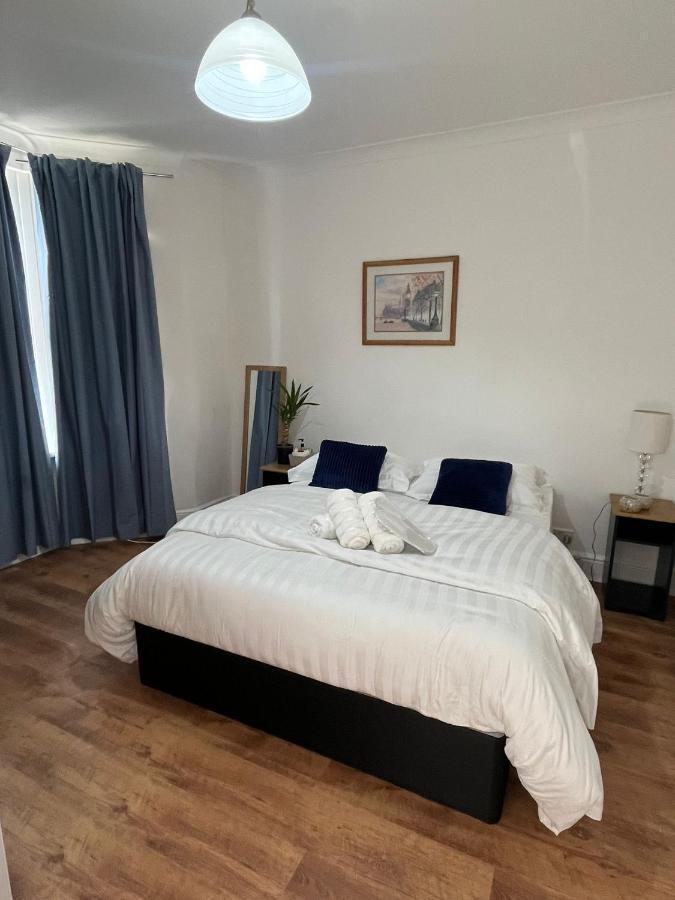 Park View Homestay Баркинг Экстерьер фото
