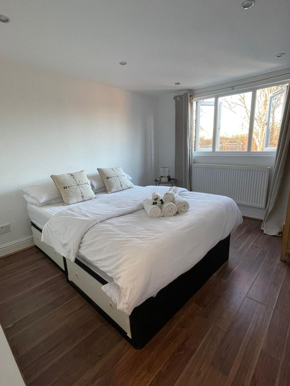 Park View Homestay Баркинг Экстерьер фото